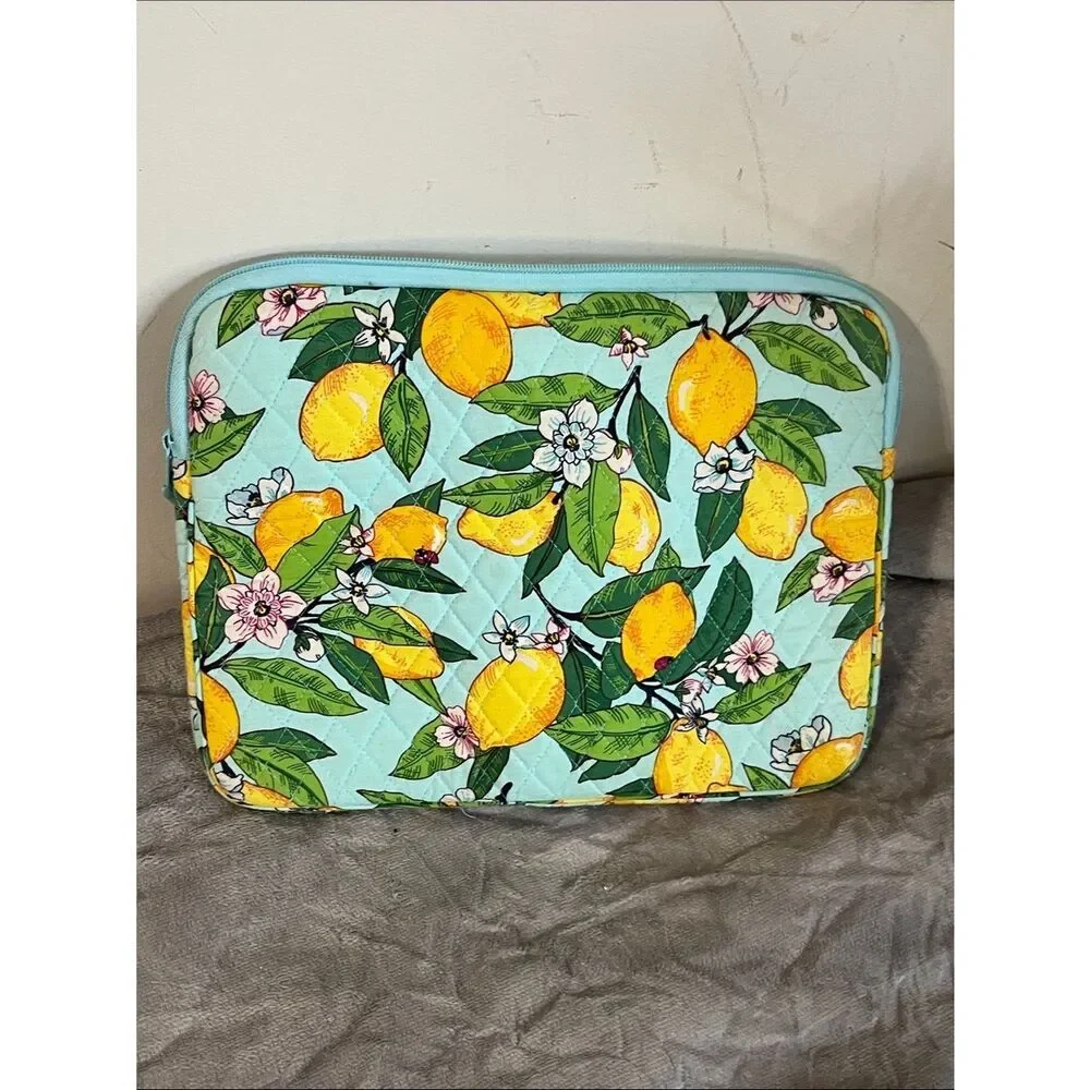 NWOT Vera Bradley Lemon Grove Laptop/Tablet Padded Sleeve